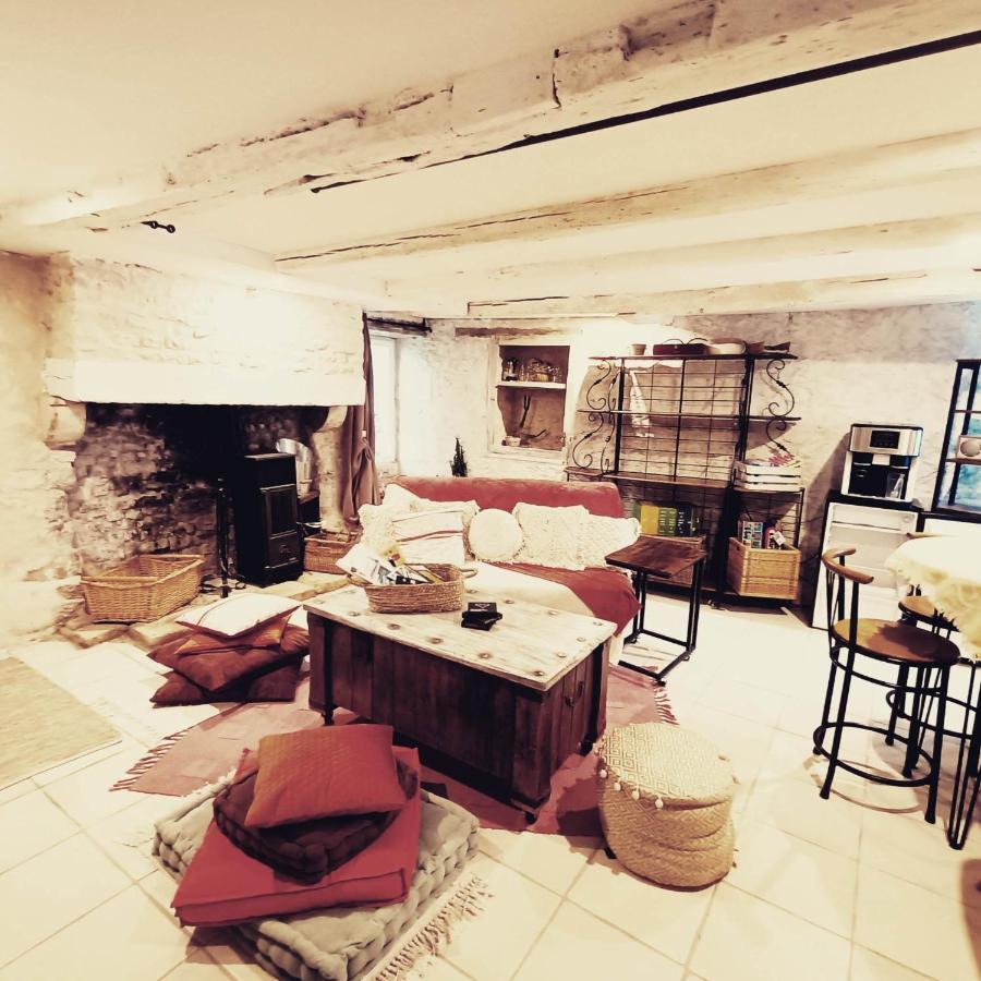 Gite 3 Etoiles Avec Spa, 2 Chambres Le Logis De Pearl Salles-sur-Mer Eksteriør billede